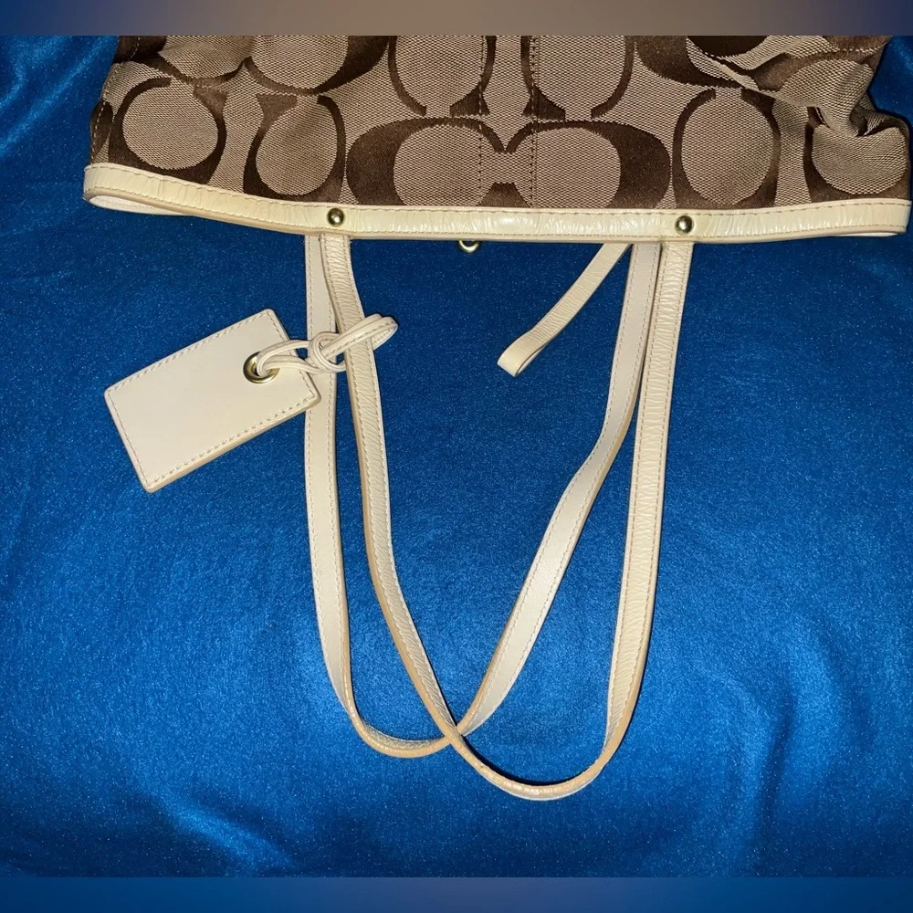 Coach Legacy multi stripe tote bag EUC.